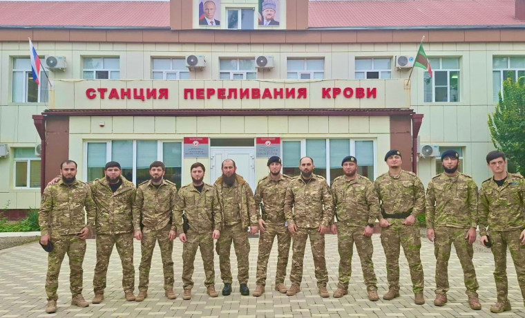 Более 130 сотрудников вневедомственной охраны Росгвардии стали донорами крови в ЧР