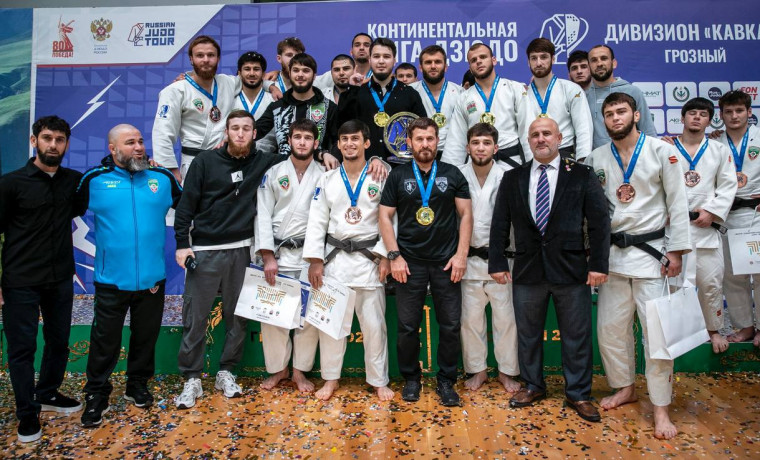 Ахмат Кадыров поздравил чеченских дзюдоистов с победой в Континентальной лиге
