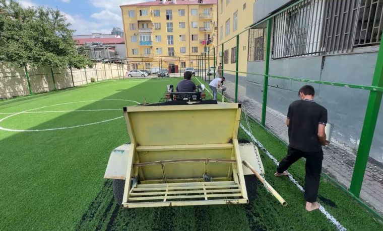 В Грозном продолжаются масштабные субботники