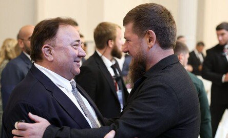 Махмуд-Али Калиматов поздравил Рамзана Кадырова с днем рождения