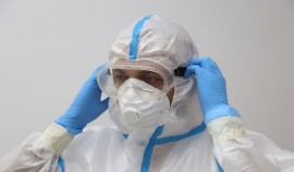 Министр здравоохранения ЧР призвал жителей вакцинироваться против Covid-19 и не доверять слухам