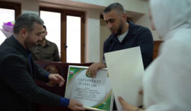 В Грозном наградили организаторов ЕГЭ за высокий уровень подготовки