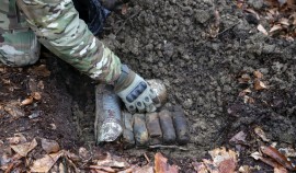 Военнослужащие ОГВ(с) уничтожили боеприпасы в Чеченской Республике