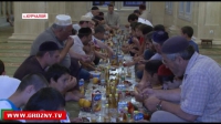 Постящиеся селения Курчалой принимают участие в разговении, организованном фондом Кадырова