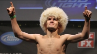 Хабиб Нурмагомедов сразится за титул чемпиона UFC 