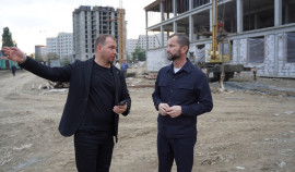 Хож-Бауди Дааев проинспектировал строительство образовательных объектов в новом районе им. В. Путина