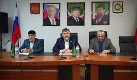 Шарпуди Абдулазизов поручил усилить мониторинг лесов и водоохранных зон