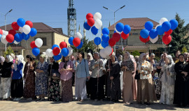 «Единая Россия» провела в ЧР патриотическую акцию в честь Дня Государственного флага России