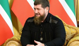 Рамзан Кадыров поздравил работников образования с профессиональным праздником