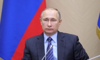 Владимир Путин посмертно наградил Виталия Чуркина орденом Мужества