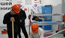 ГГНТУ провёл практический мастер-класс по строительным навыкам для школьников