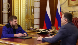 Рамзан Кадыров провел рабочую встречу с управляющим Отделением СФР по ЧР Мохмад-Эми Ахмадовым