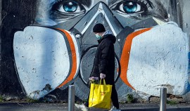 В России впервые выявлено более 18 тысяч новых случаев COVID-19