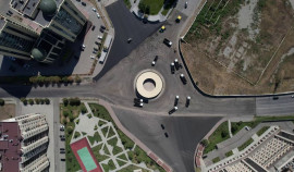 В Грозном асфальтируют перекресток с круговым движением в районе площади «Минутка»