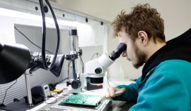 Чернышенко дал старт приему заявок на новый сезон премии «Вызов»