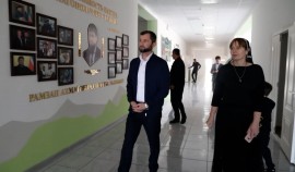 Хож-Бауди Дааев проинспектировал школу в с. Красностепновское