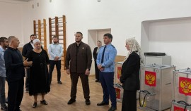 Руководители ряда муниципалитетов ЧР проверили готовность избирательных участков