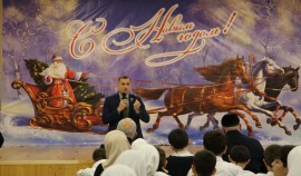 Партийцы «Единой России» навестили воспитанников школы-интерната для слепых и слабовидящих в Грозном