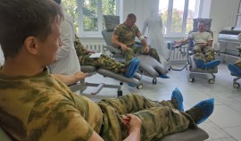Военнослужащие ОГВ(с) присоединились к донорской акции «От сердца к сердцу»| грозный, чгтрк