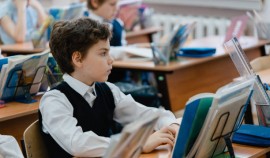 В Курчалоевском районе стартовал Всероссийский проект «Урок цифры» для школьников