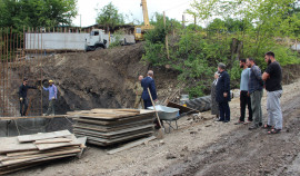 В ходе выездного мониторинга представители «Единой России» оценили ход работ на соцобъектах ЧР