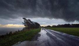 Сотрудники ГИБДД ЧР призвали жителей к бдительности на дорогах
