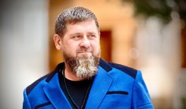 Рамзан Кадыров поздравил войска национальной гвардии РФ с профессиональным праздником