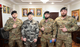 Офицеры ОМОН «АХМАТ-Грозный» удостоены высшего звания Чеченской Республики