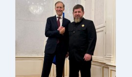 Рамзан Кадыров и Денис Мантуров обсудили экономические проекты и создание рабочих мест в ЧР| грозный, чгтрк
