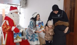 «Единая Россия» в Чеченской Республике поздравила семьи участников СВО с Новым годом