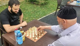 «Единая Россия» провела в Чечне серию спортивных мероприятий в преддверии Дня физкультурника| грозный, чгтрк