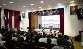 В ЧГУ им. А. А. Кадырова прошла пленарная часть конференции по физико-математическим наукам и ИИ