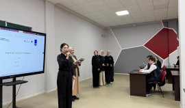 ЧГПУ совместно с РУВИКИ запустили серию просветительских уроков для школьников| грозный, чгтрк