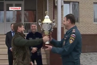 Рамзан Кадыров поздравил сотрудников МЧС