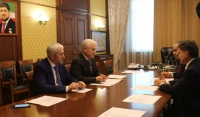 Муслим Хучиев и Юрий Зинченко обсудили вопросы поддержки и развития образования