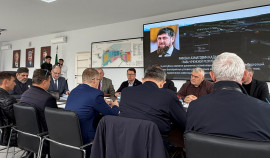 В Грозном обсудили проект развития кластера производства строительных материалов в СКФО