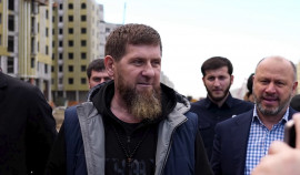 Рамзан Кадыров вместе с соратниками с инспекцией посетил несколько строительных площадок Грозного