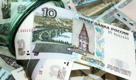 В Сбербанк поступили купюры номиналом в 5 и 10 рублей