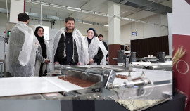 Рамзан Кадыров подробно ознакомился с технологическим процессом на шоколадной фабрике 