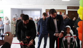 В селе Бено-Юрт открылась библиотека нового поколения