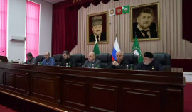 Магомед Даудов провёл выездное совещание в Курчалоевском районе по вопросам ЖКУ