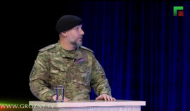  Офицер ОМОН «АХМАТ-1» принял участие в ток-шоу на ЧГТРК «Грозный»