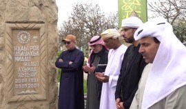 Делегация послов стран Арабского залива посетила могилу Ахмата-Хаджи Кадырова
