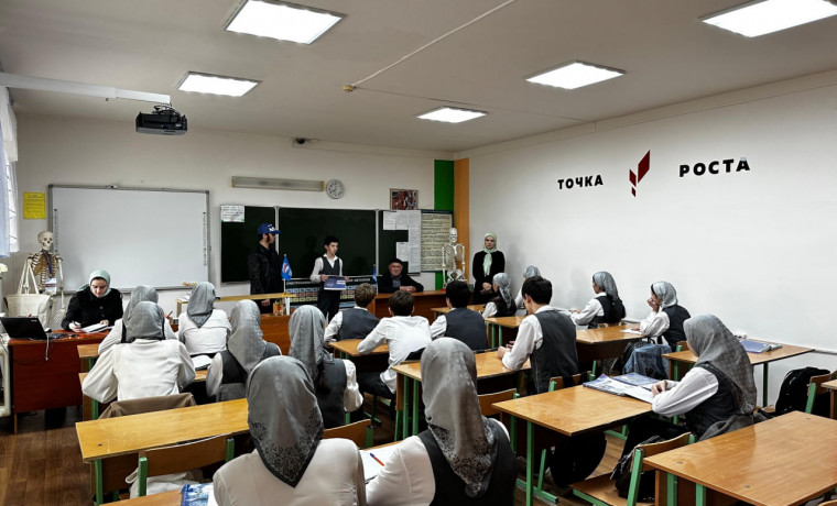 «Единая Россия» проводит встречи со школьниками для популяризации IT-специальностей