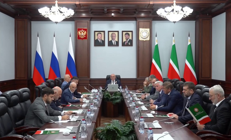 Совет Парламента ЧР единогласно утвердил повестку осенней сессии