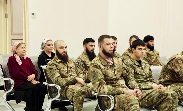 В Грозном росгвардейцы приняли участие в семинаре по противодействию коррупции