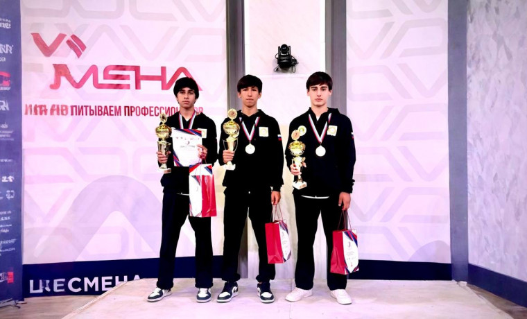 Грозненские школьники завоевали три золота на Всероссийских Президентских играх по самбо