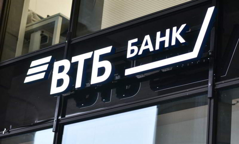Опрос: На что родители разрешают детям тратить деньги в интернете?