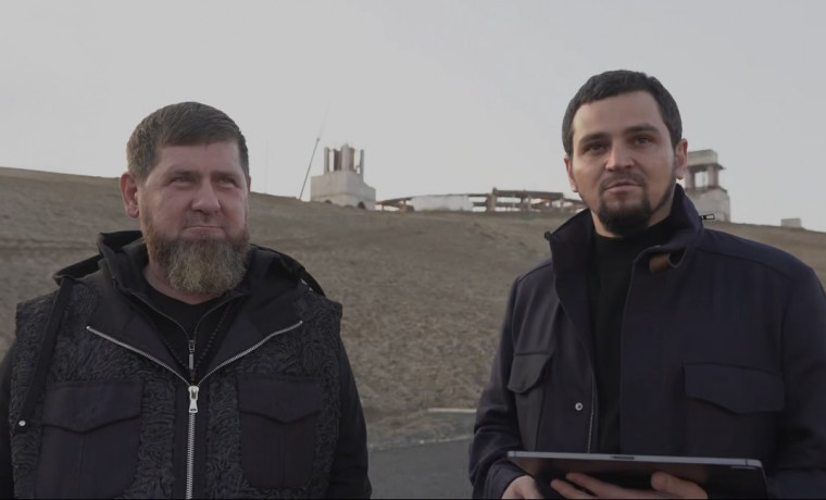 Рамзан Кадыров оценил темпы строительства второй линии района имени Владимира Путина