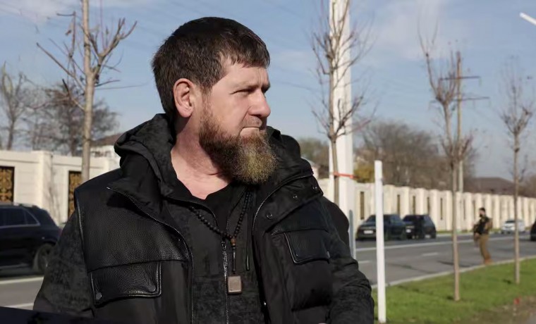 Рамзан Кадыров оценил темпы строительства «Конгресс-Холла» и второй линии района им. В.В. Путина